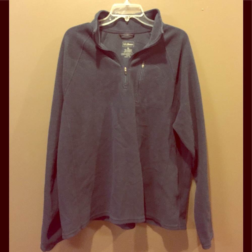 L.L Bean Men’s Navy Pullover